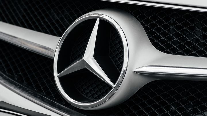 Трансмиссионное масло G-Box GL-4/GL-5 75W-90 официально одобрено компанией Mercedes-Benz