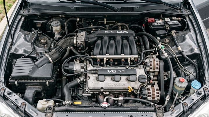 Обслуживание автомобилей с ГБО: масло G-Box GL-5 75W-90 для газовых редукторов